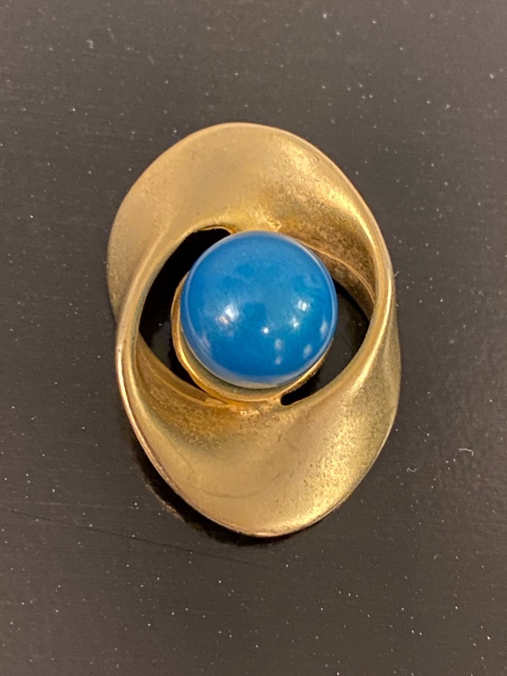 Vintage Weekenders Gold Toned and Blue Bead Pendant